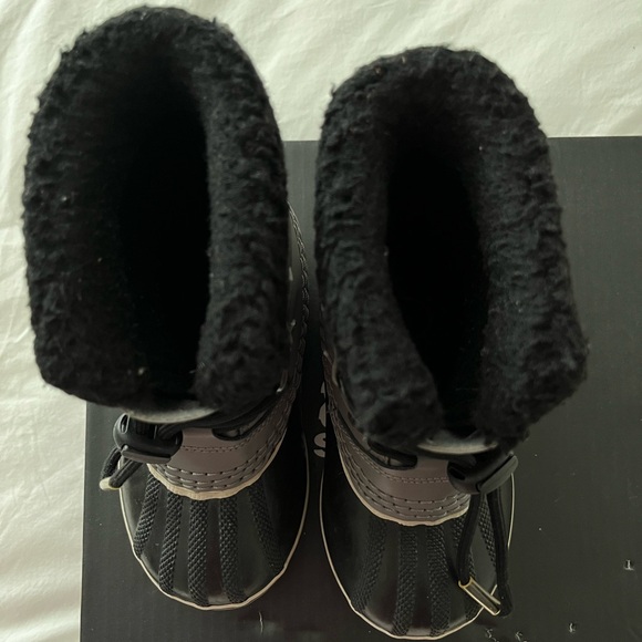 Sorel Black and Gray Snow Boots